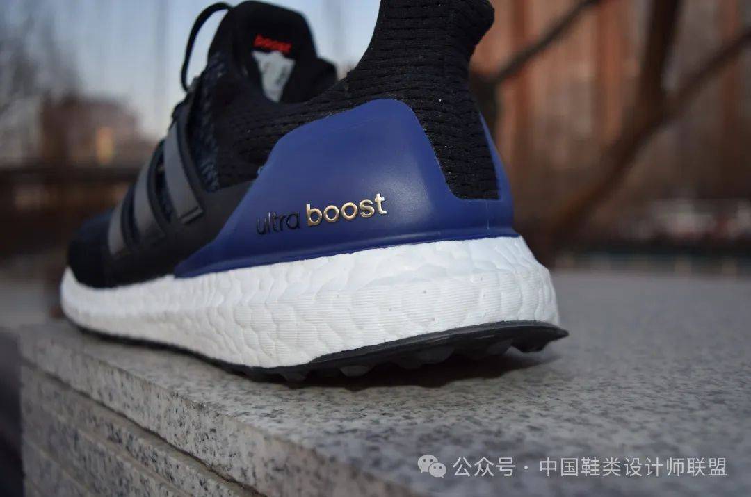 鞋市场的质量与科技竞争qmh球盟会亚博网址跑(图4)