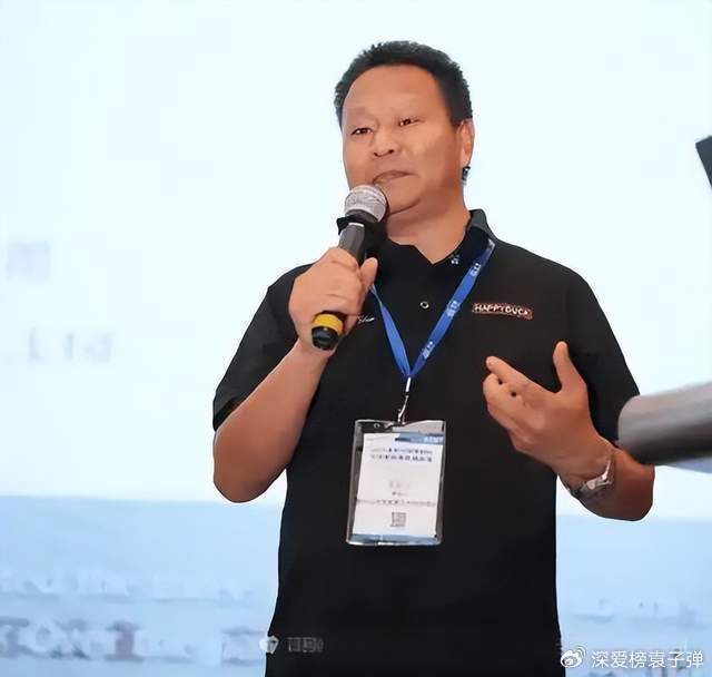 印革新周桂兵掌舵行业前沿发展众智信赢引领鞋履 3D 打(图1)